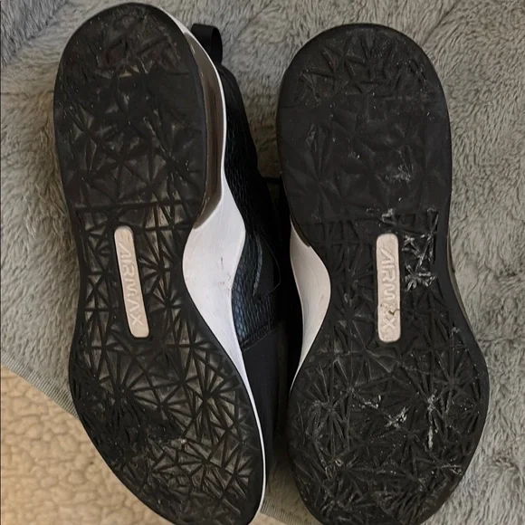 Nike Airmax Women Size 8.5 Black Sneakers - Picture 8 of 13